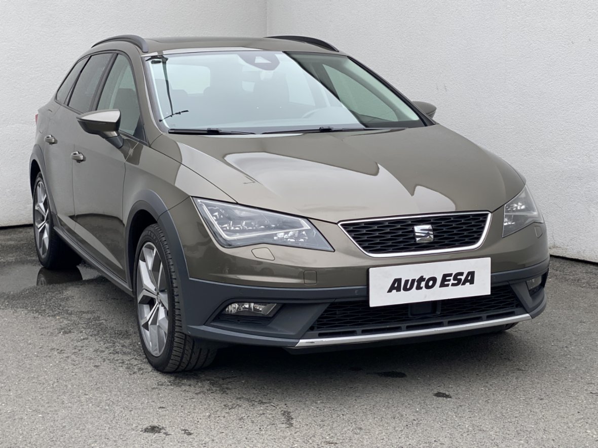 Seat Leon, 4x4 2.0 TDi, DSG, LED, kamera, kombi,