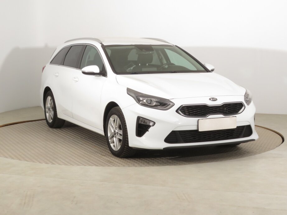 Kia Ceed, 1.6 CRDi, Automat, ČR,2.maj,, Combi,