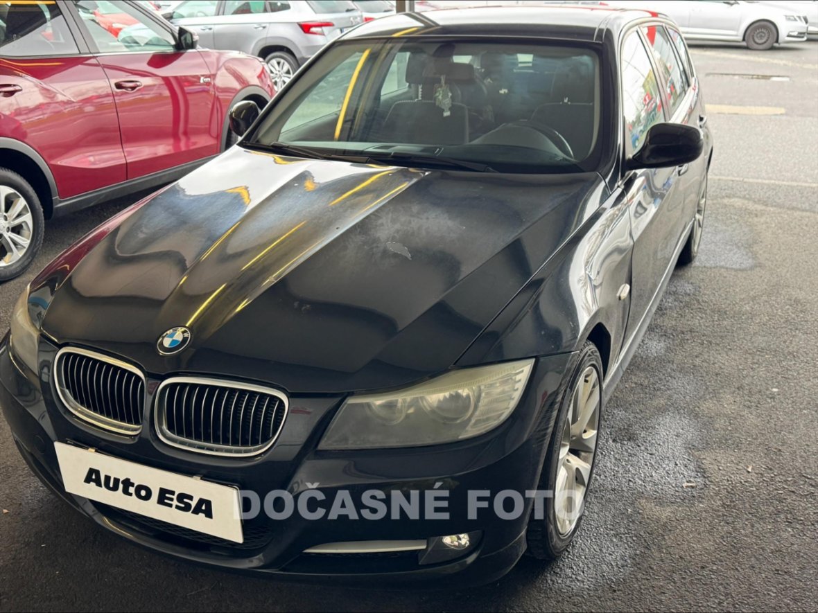 BMW Řada 3, 318d 2.0 D, AT, klima, kombi, nafta