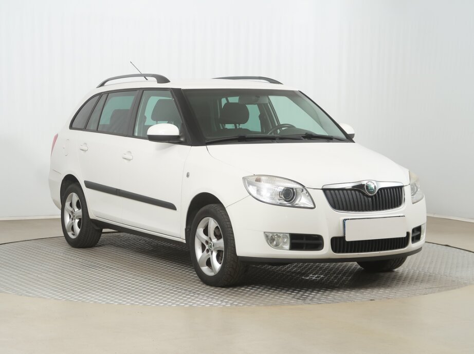 Skoda Fabia, 1.6 16VComfort , Serv.kniha, Klima,,