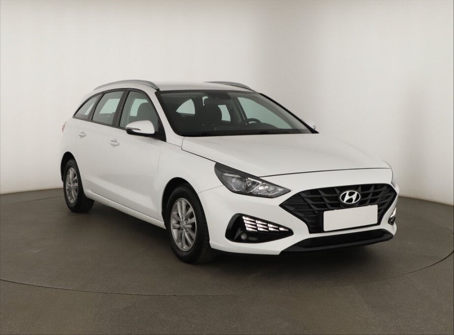 Hyundai i30, 1.0 T-GDIComfort , ČR,1.maj, Serv