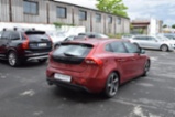 Volvo V40, 2.0i T2 90kw INSCRIPTION MANUÁ,