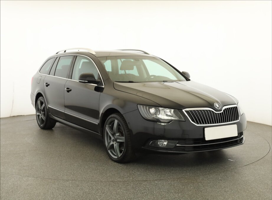 Skoda Superb, 2.0 TDI, Automat, Serv.kniha, Navi,,