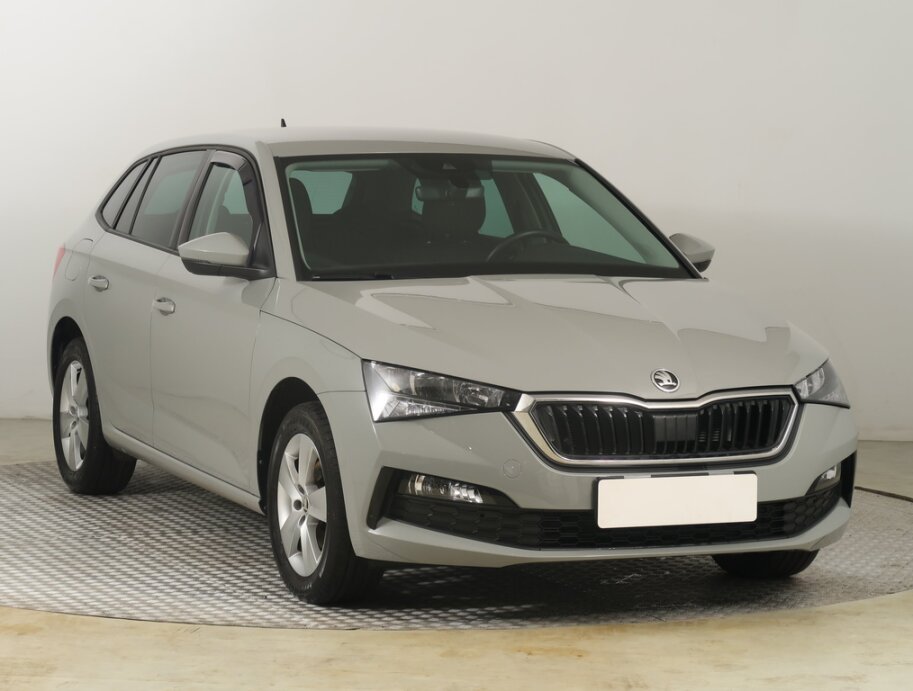 Skoda Scala, 1.0 TSIAmbition , ČR,1.maj,,
