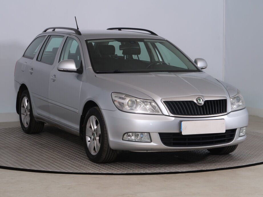 Skoda Octavia, 1.6 TDIElegance , Klima, Tempomat,,