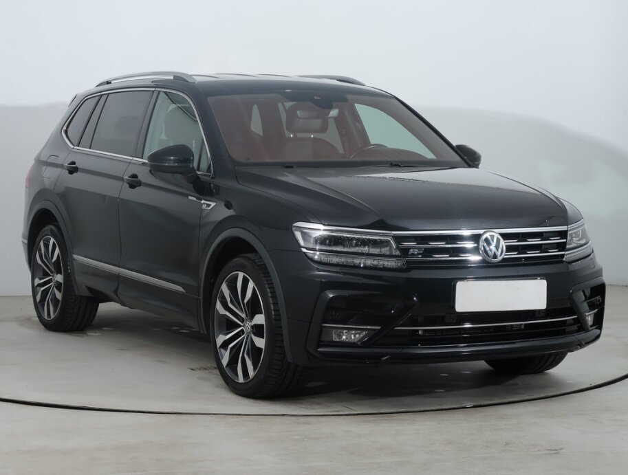 VW Tiguan Allspace, 2.0 TSIR-Line ,, SUV, Benzín