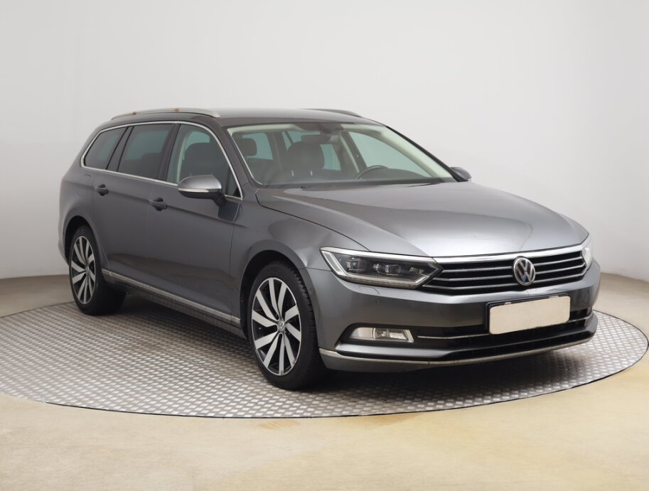 VW Passat, 2.0 TDIHighline , Automat, Navi,, Combi