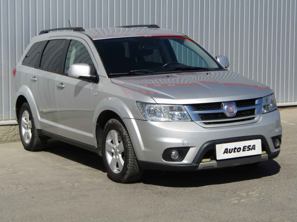 Fiat Freemont, 4x4, 7míst 2.0 JTD, AC, TZ, SUV,