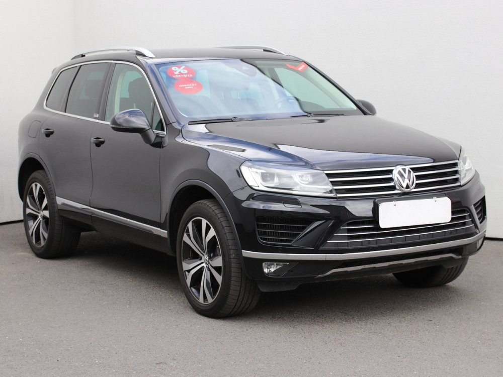 Volkswagen Touareg, 4x4 3.0 TDi V6, AT, kůže, SUV,