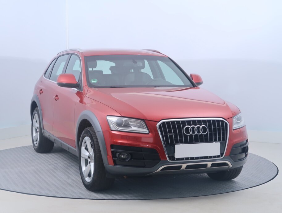 Audi Q5, 2.0 TDIS line , 4X4, Automat,, SUV,