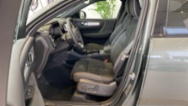 Volvo XC40, PLUS DARK, B4 FWD, 145+10 kW /, SUV,