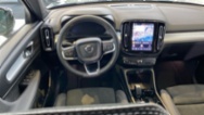 Volvo XC40, PLUS DARK, B4 FWD, 145+10 kW /, SUV,