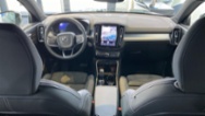 Volvo XC40, PLUS DARK, B4 FWD, 145+10 kW /, SUV,