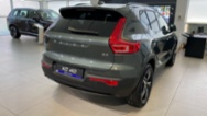 Volvo XC40, PLUS DARK, B4 FWD, 145+10 kW /, SUV,