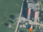 Prodej 1/2 pozemku 9 m2.