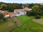 Prodej RD 4+1 a 2+1 v Moravských Prusech, okres Vyškov, 270m2 včetně garáže, celková plocha 1064m2