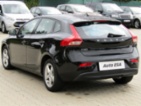 Volvo V40, 2.0D, AC, temp, hatchback, nafta