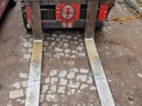 Otočné zařízení na vysokozdvižné vozíky