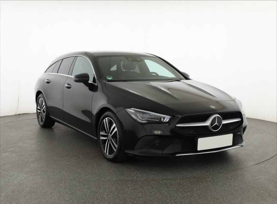 Mercedes Třída CLA, 220 d 4MATIC,, Combi, Diesel