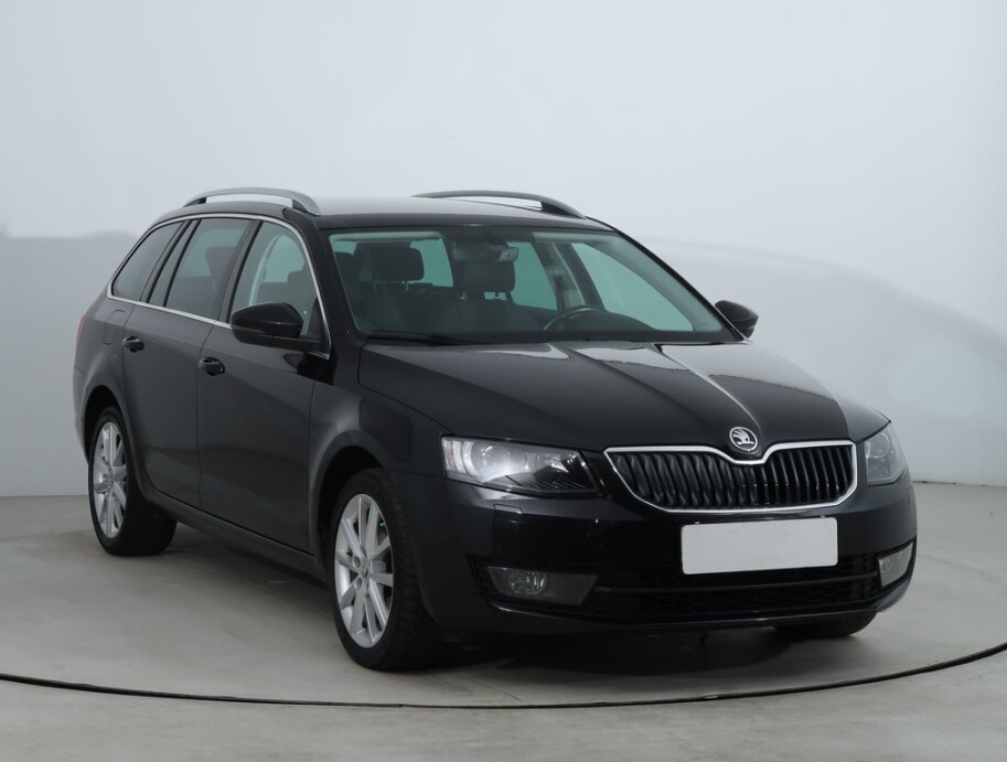 Skoda Octavia, 1.6 TDIStyle Plus , Navi, Xenony,,