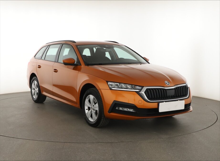 Skoda Octavia, 2.0 TDI, Active Plus, Tažné, 1.maj,