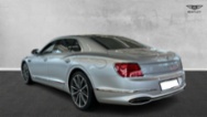 Bentley Flying Spur, limuzína, hybridní - benzin