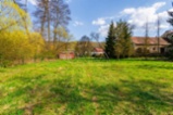 Výjimečné bydlení se slunnou zahradou a terasou - Beroun-Hostim
