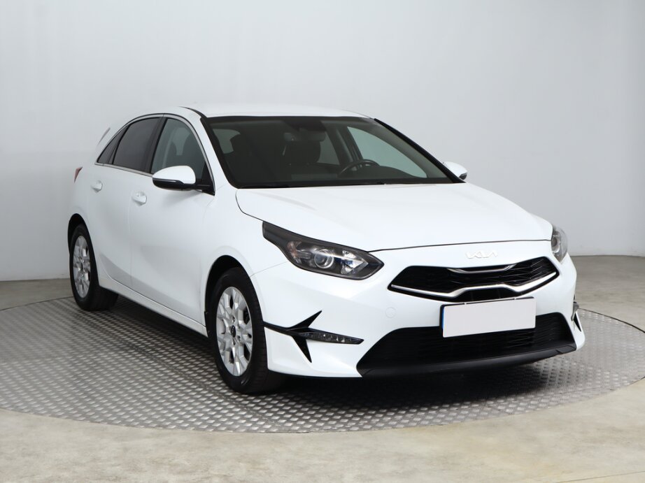 Kia Ceed, 1.5 T-GDI, Automat, ČR,1.maj,, Hatchback