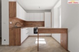 Pronájem bytu, 2+kk, 46 m2 s parkov