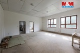 Prodej prostorného objektu, 1100 m², Černošín, ul. Stříbrská