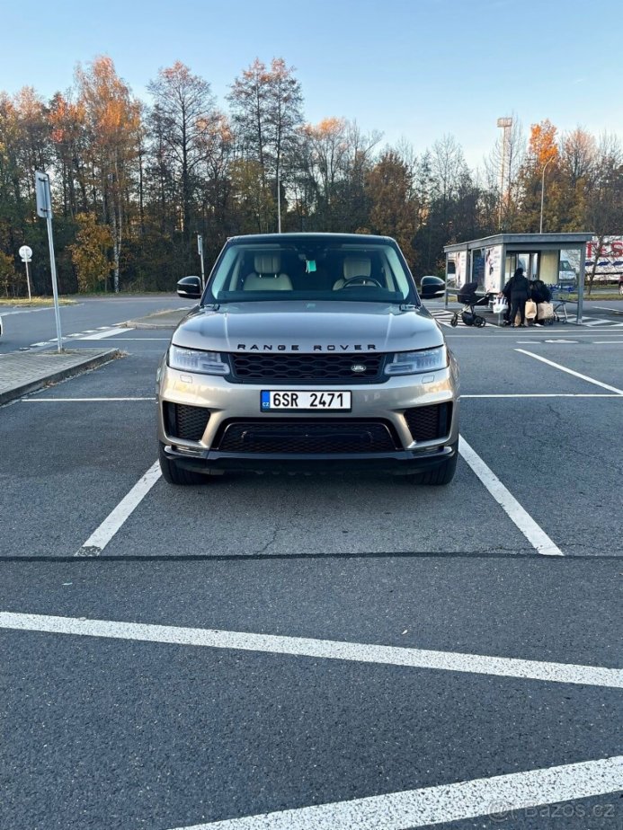 Land Rover Range Rover 3,0 D300 HSE (221 kW), 2021, ČR