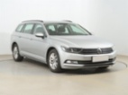 VW Passat, 2.0 TDIComfortline , Serv.kniha, Navi,,