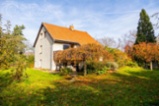 Rodinný dům Lety u Dobřichovic s krásnou zahradou a prostornou garáží
