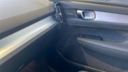 Volvo XC40, PLUS DARK, B4 FWD, 145+10 kW /, SUV,