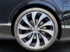 Bentley Flying Spur, Azure, limuzína, hybridní -
