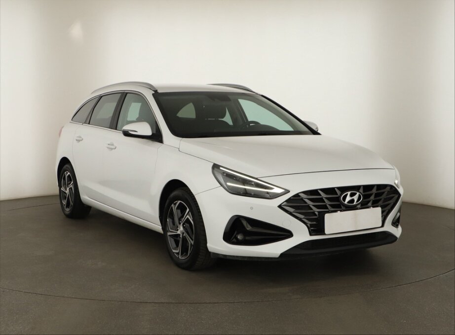 Hyundai i30, 1.6 CRDi, ČR,1.maj, Serv.kniha,,