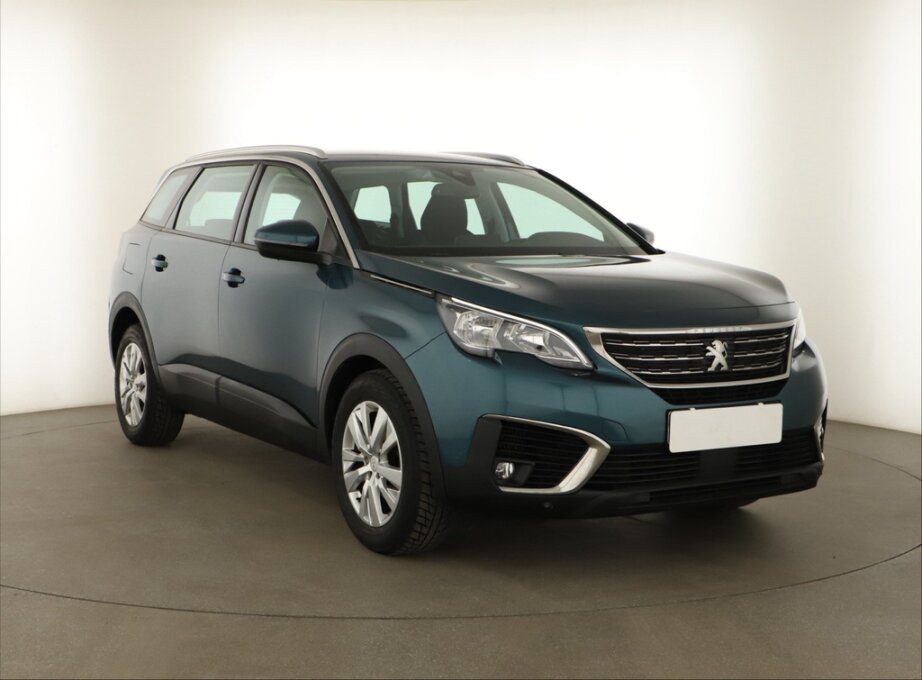 Peugeot 5008, PureTech 130, 7 míst, Serv.kniha,