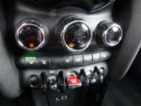 Mini Cooper, 1.5i, LED, výhřev sed., hatchback,