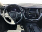 Volvo XC60, 2,0 AWD MOMENTUM PRO  B4, SUV, nafta