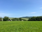 Zděná chata u lesa s výhledem na Hostýn – nyní po snížení ceny.