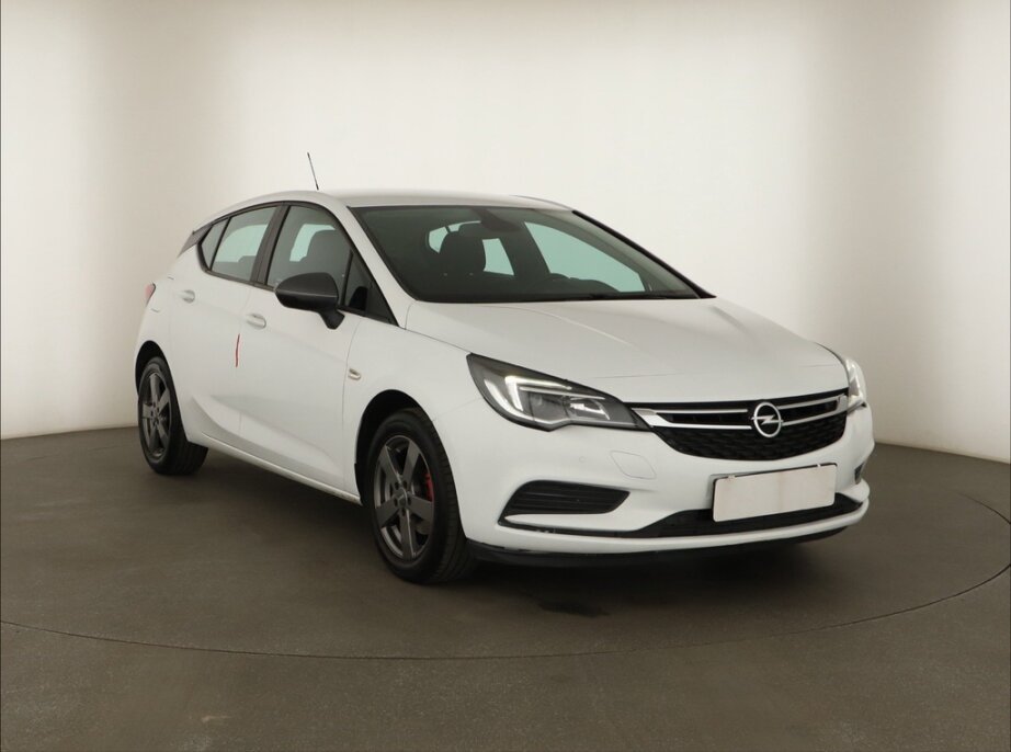 Opel Astra, 1.4 16V, ČR,2.maj, Klima, Tempomat,,
