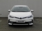 Toyota Corolla, 1.6i, ČR, LED, kamera, sedan,