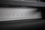 Land Rover Defender, 110 D300 SE *ZÁRUKA*TAŽNÉ*ČR*