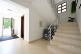 Architektonický skvost nad ikonickým Sveti Stefanem