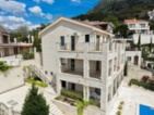 Architektonický skvost nad ikonickým Sveti Stefanem
