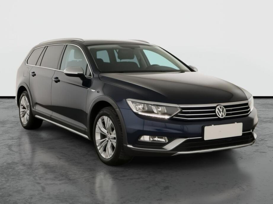 VW Passat, 2.0 TDIAlltrack , 4X4, Automat, Kůže,,