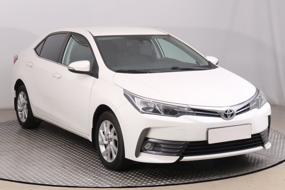 Toyota Corolla, 1.6 Valvematic, ČR,1.maj, Serv