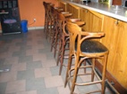 Tyč pod bar