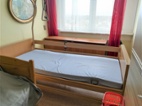 Zdravotní polohovací elektrická postel
