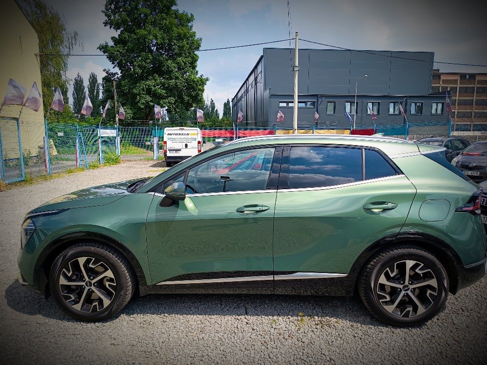 KIA Sportage 1,6T-GDI MHEV 7DCT 1majitel
